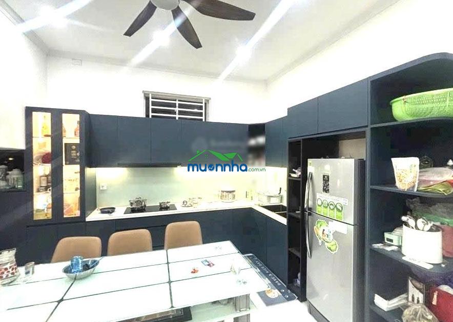 Căn góc 2mt, khu cán bộ, giảng viên đại học văn hóa, xe hơi tránh, 80m2, 3 tầng, nhà đẹp vào ở ngay