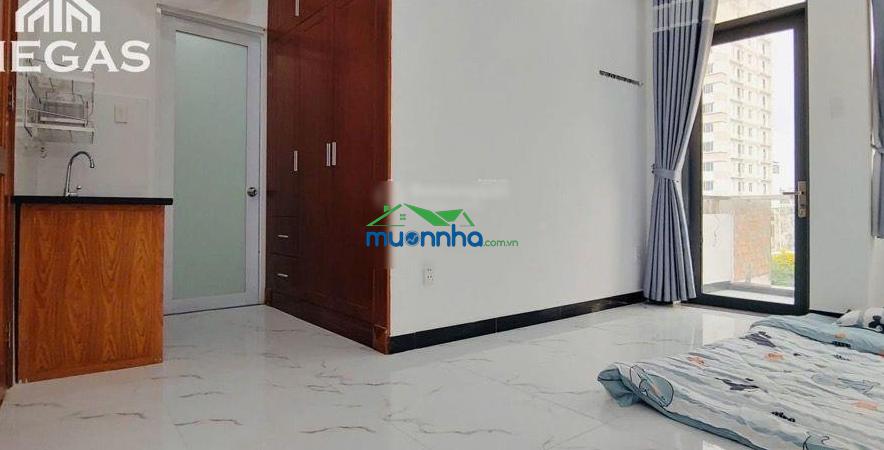 Nhà đẹp 5tầng - 7phòng khép kín full nội thất đang cho thuê 6tr/p/tháng kề trường chinh - 4.5x16 - - 4