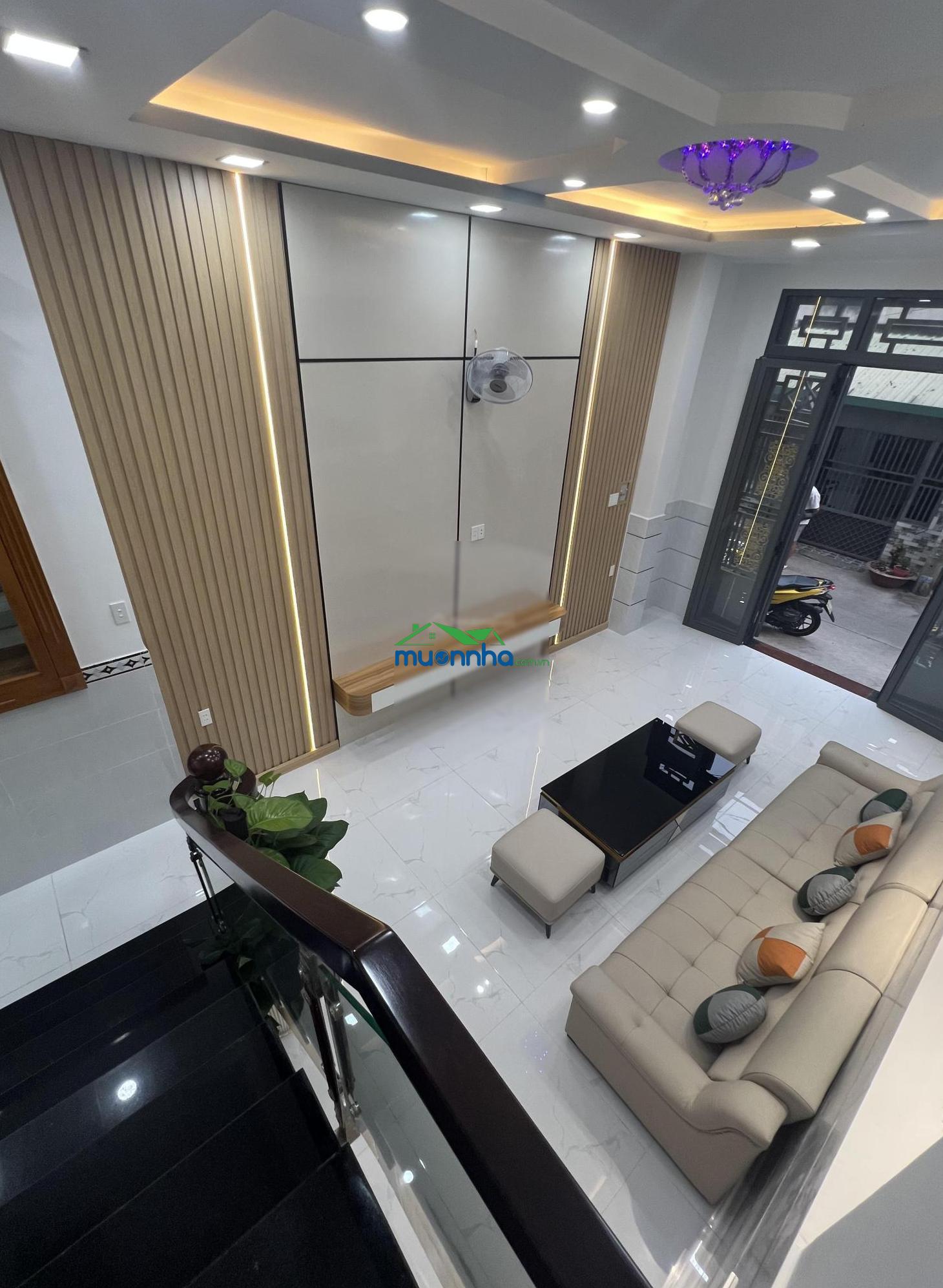 Nhà mới ở ngay 4 tầng 5pn hxh hương lộ 2 khu nhà cao tầng - 4
