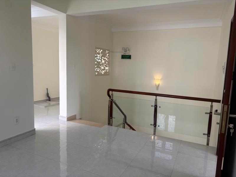 Cần bán gấp nhà góc 2 mặt tiền - kdc văn minh, bình trưng - giá chỉ 33 tỷ - lh 0936666466 - 3