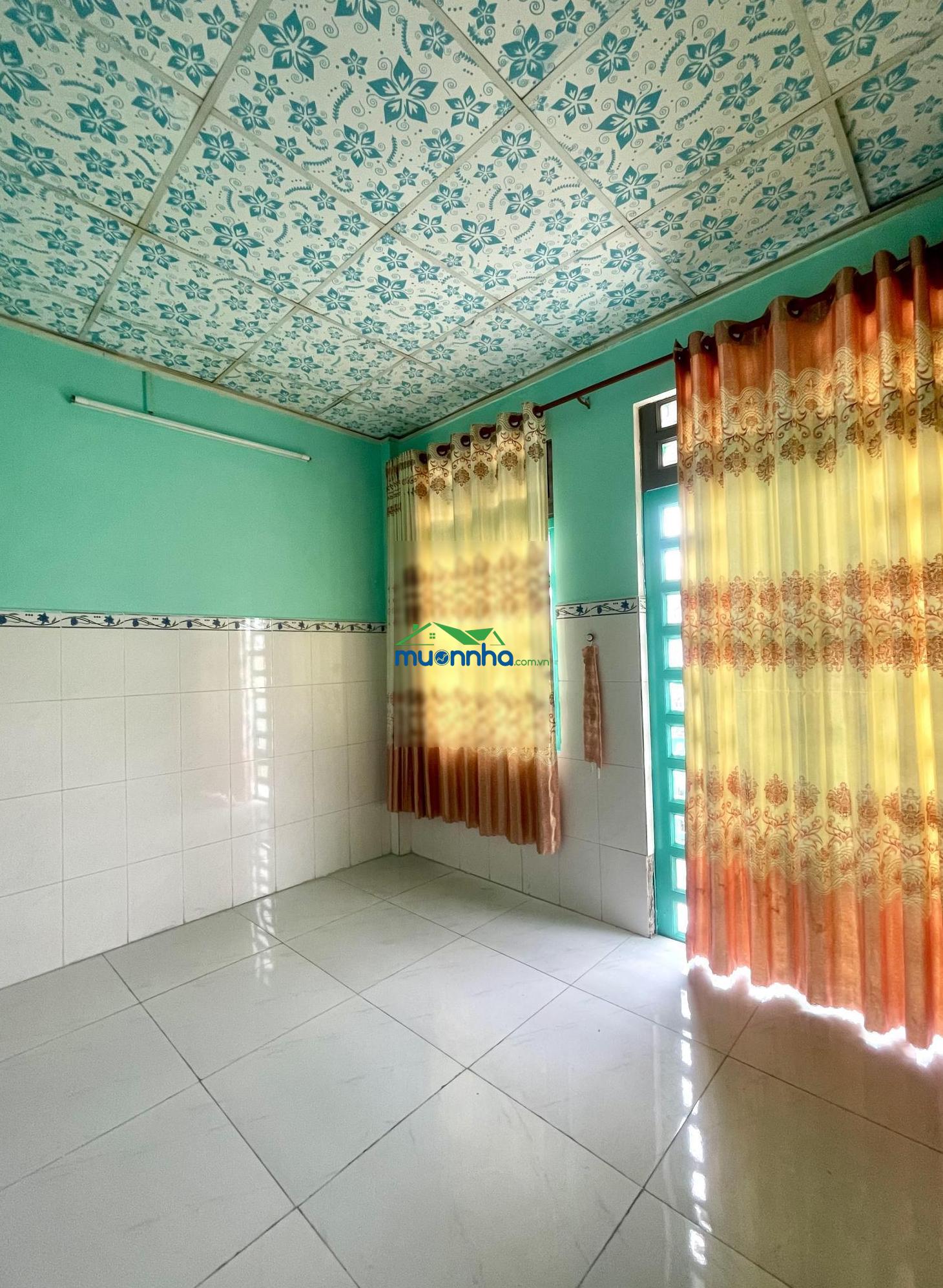 Nhà 2tầng kiên cố, dt 45m2, sổ hồng riêng, chỉ 2.8 tỷ, tỉnh lộ 10 - 3