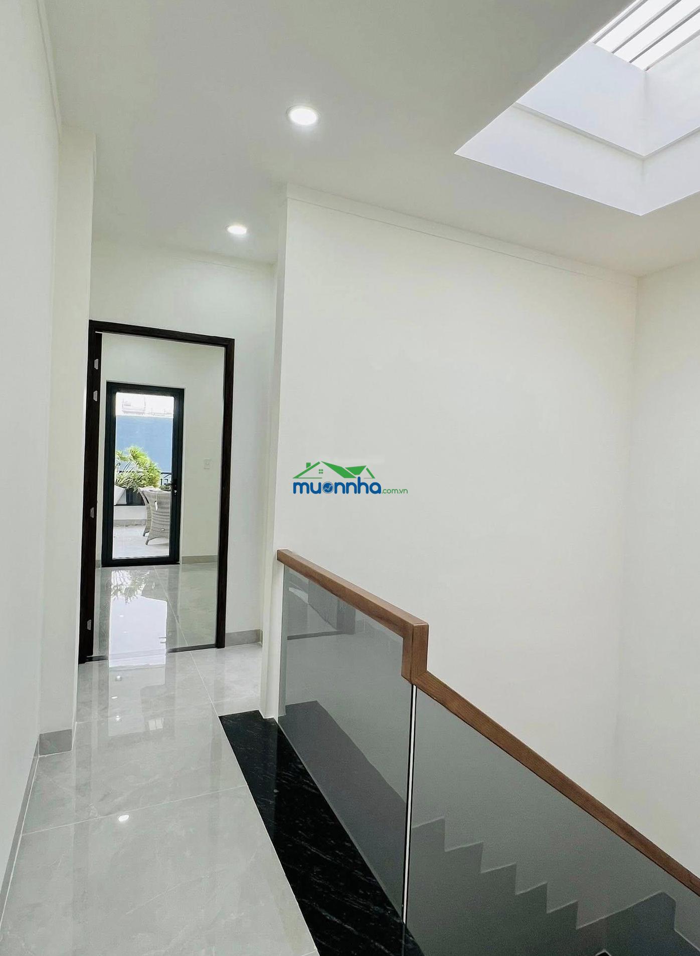 Nhà giá rẻ chủ cần bán gấp ngay nguyễn duy trinh, q2 3tỷ250 75m2. shr hẻm xe hơi ra vào thoải mái