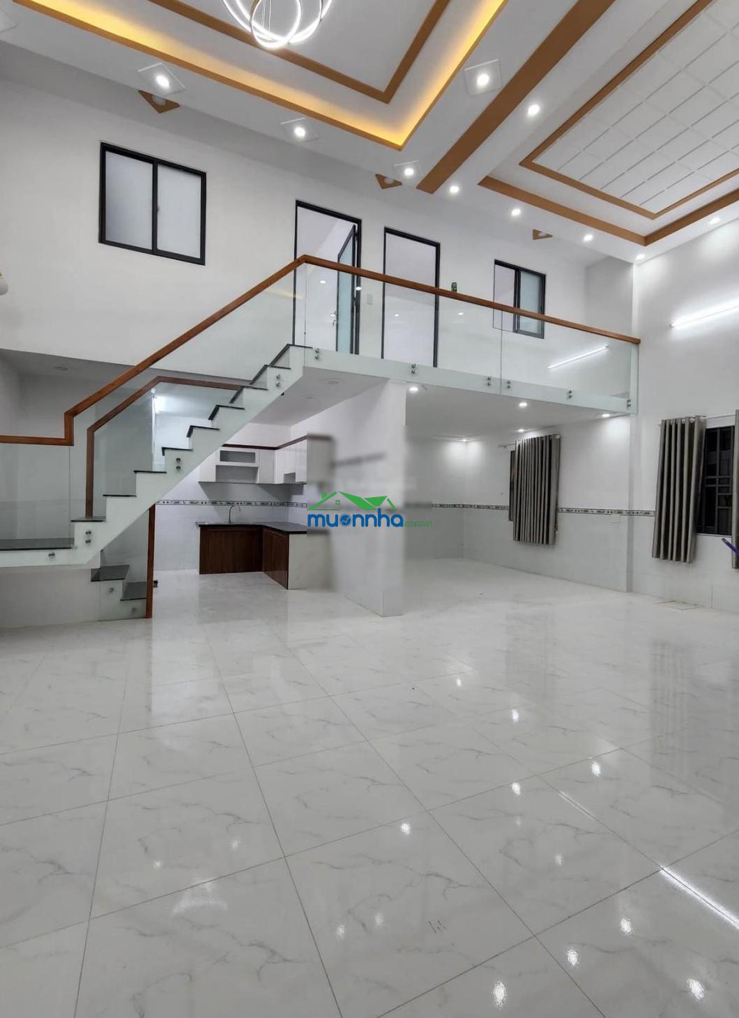 Căn góc nhà trệt, lửng, 2 mặt hẻm xe hơi đường phan văn hùm ( tmt13), dt 8x8m, giá 4.95 tỷ bl