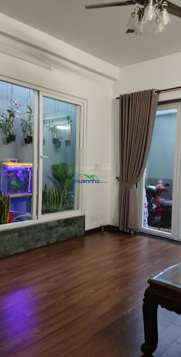 Bán nhà hẻm xe hơi vào nhà hoàng quốc việt- q.7 - ngang 5m - 92m2- 3 tầng- không quy hoạch- 8,6 tỷ - 3