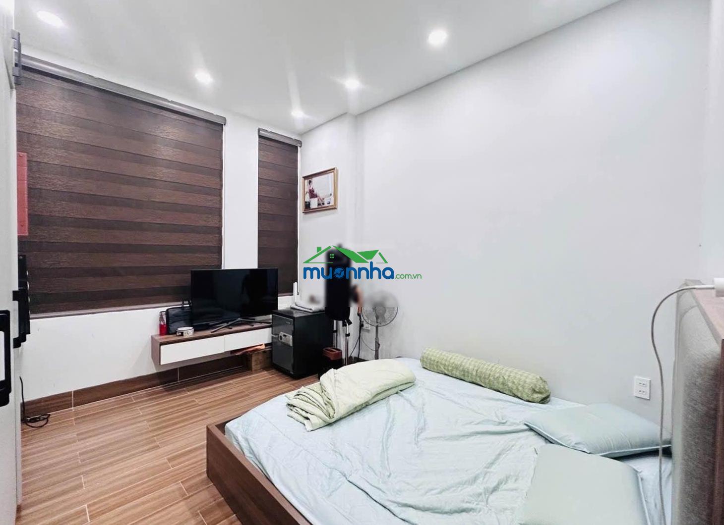 Căn nhà kiên cố gần bx an sương q12 tphcm giá ngộp 3,3tỷ
