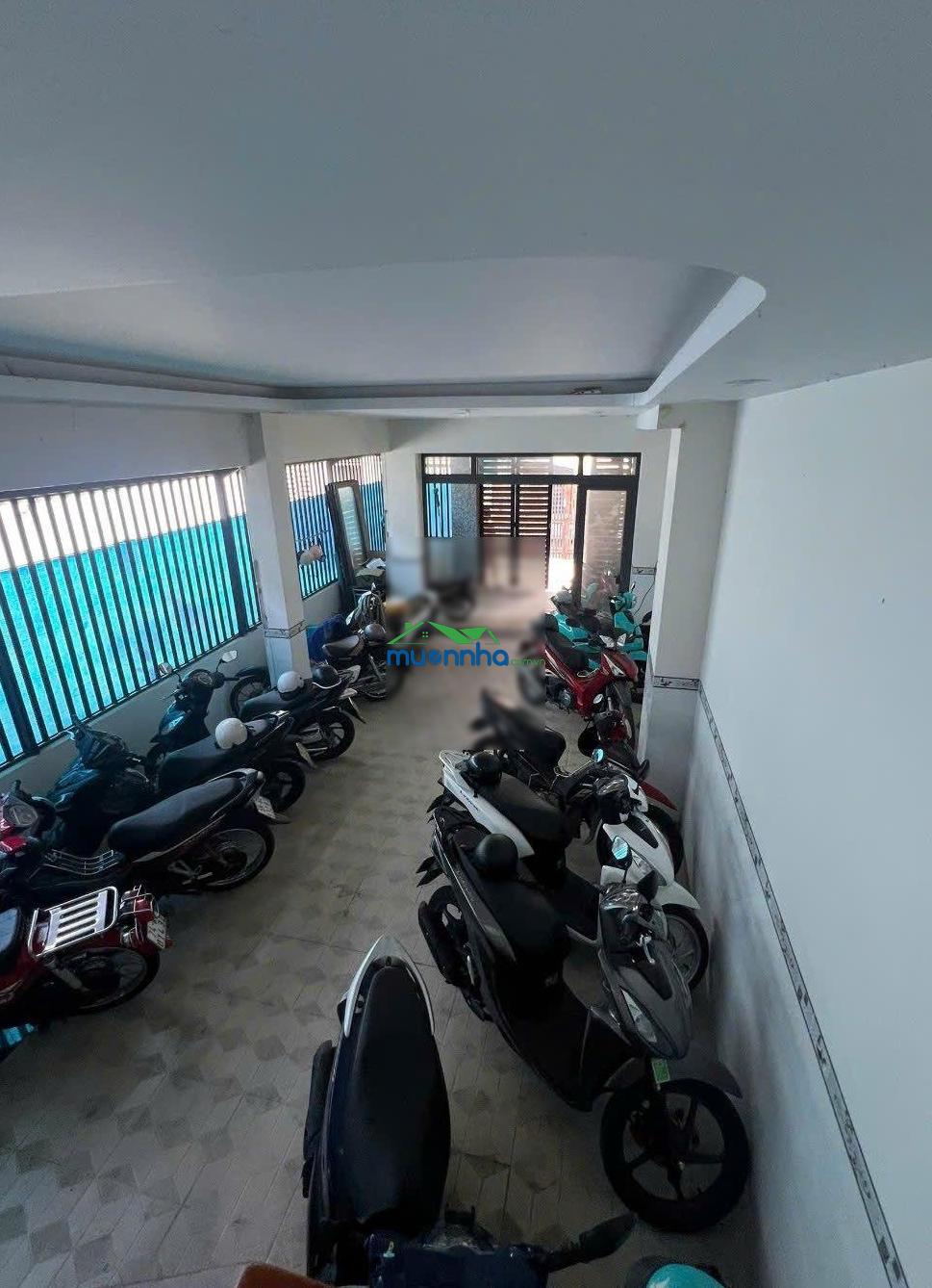 Căn hộ dịch vụ 5 tầng kế bên phần mềm quang trung tân chánh hiệp quận 12 giá rẻ 7.8 tỷ