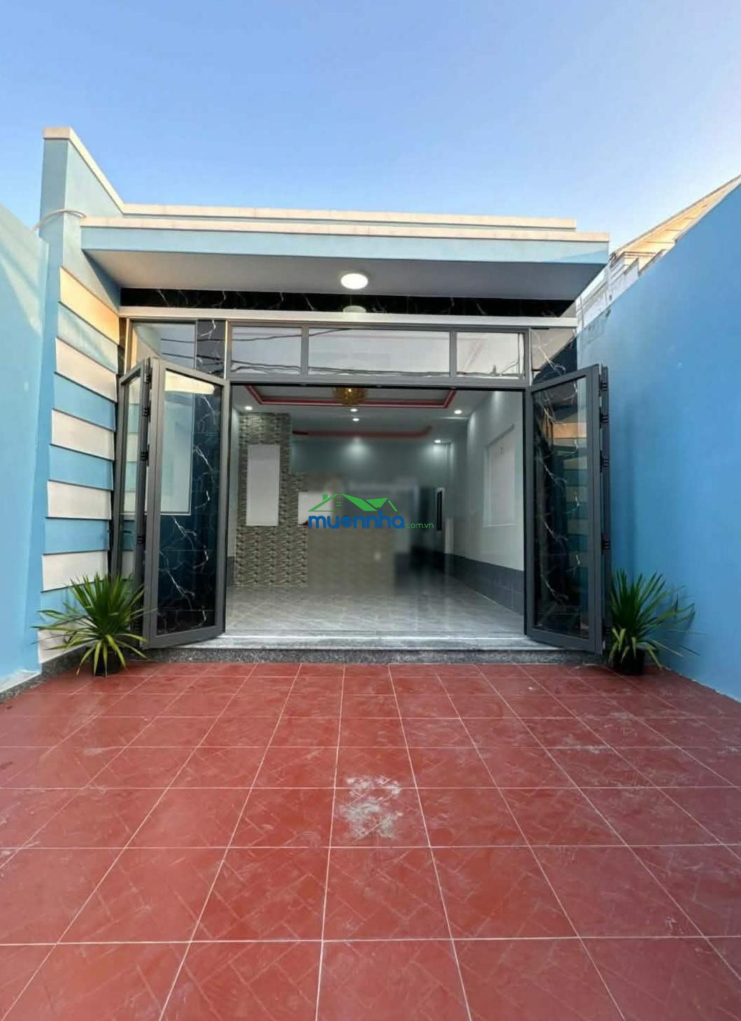 Bán nhà hóc môn giá tốt - ngang 6m hiếm - hẻm xe hơi - 124m2 - giảm 200 triệu - 2