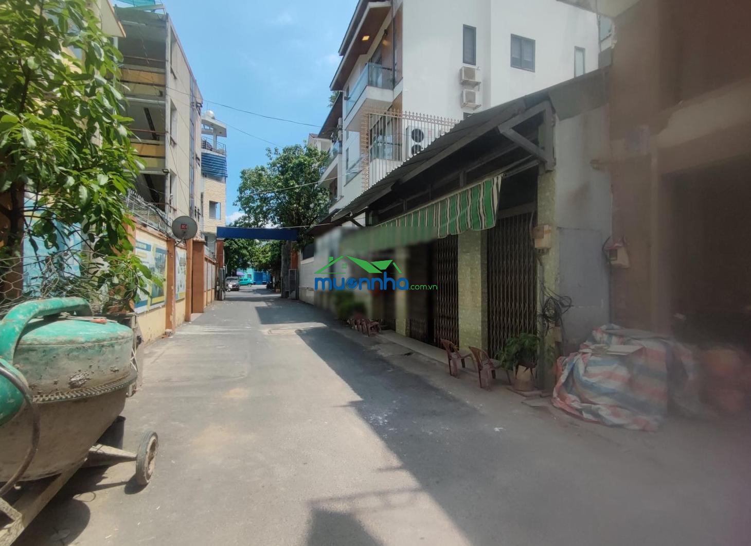 Bán đất tặng nhà cấp 4 q3, ngang 7.5m, hẻm xe hơi lý chính thắng
