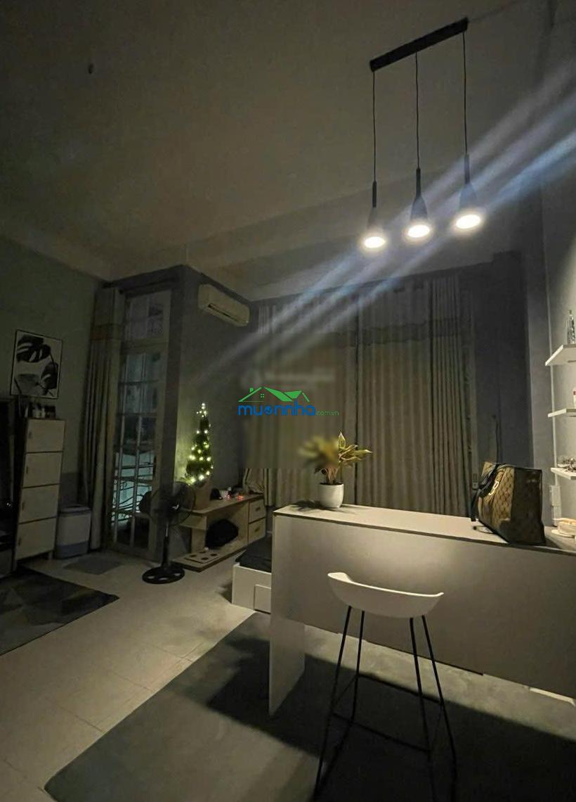 Bán nhà 3 mặt hxh 305/ lê văn sỹ p1 q tân bình (63m2)