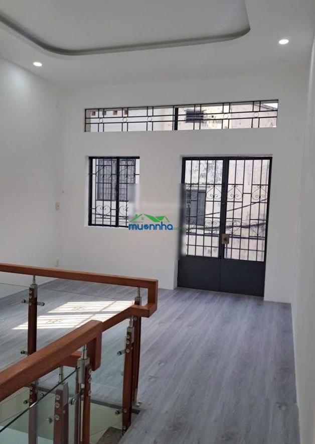 Siêu hiếm: 62tr/m2 - hẻm xe hơi, 10m ra mặt tiền phan văn hớn. chia 3 căn đang cho thuê 17tr/tháng! - 2