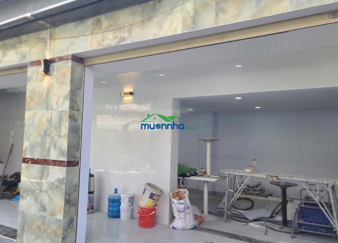 6,5 tỷ - ngang gần 10m - đường xe hơi 6m - bến vân đồn q4 - nhà mới dễ cho thuê - 3