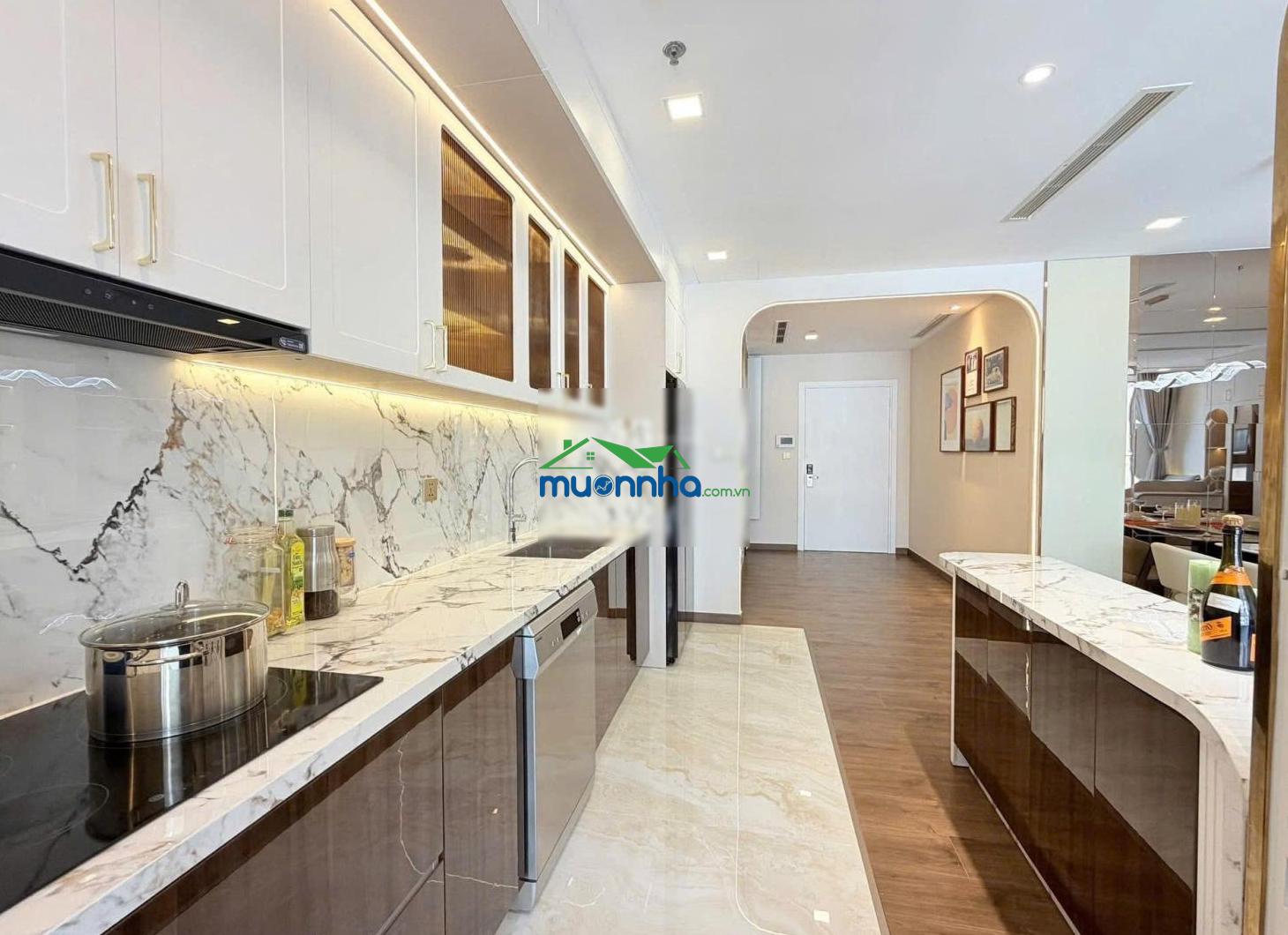 Nắm 98% giỏ hàng bán vinhomes central park giá hợp lý 1pn=6 tỷ; 2pn=8,3 tỷ; 3pn= 13tỷ; 4pn=18,5 tỷ