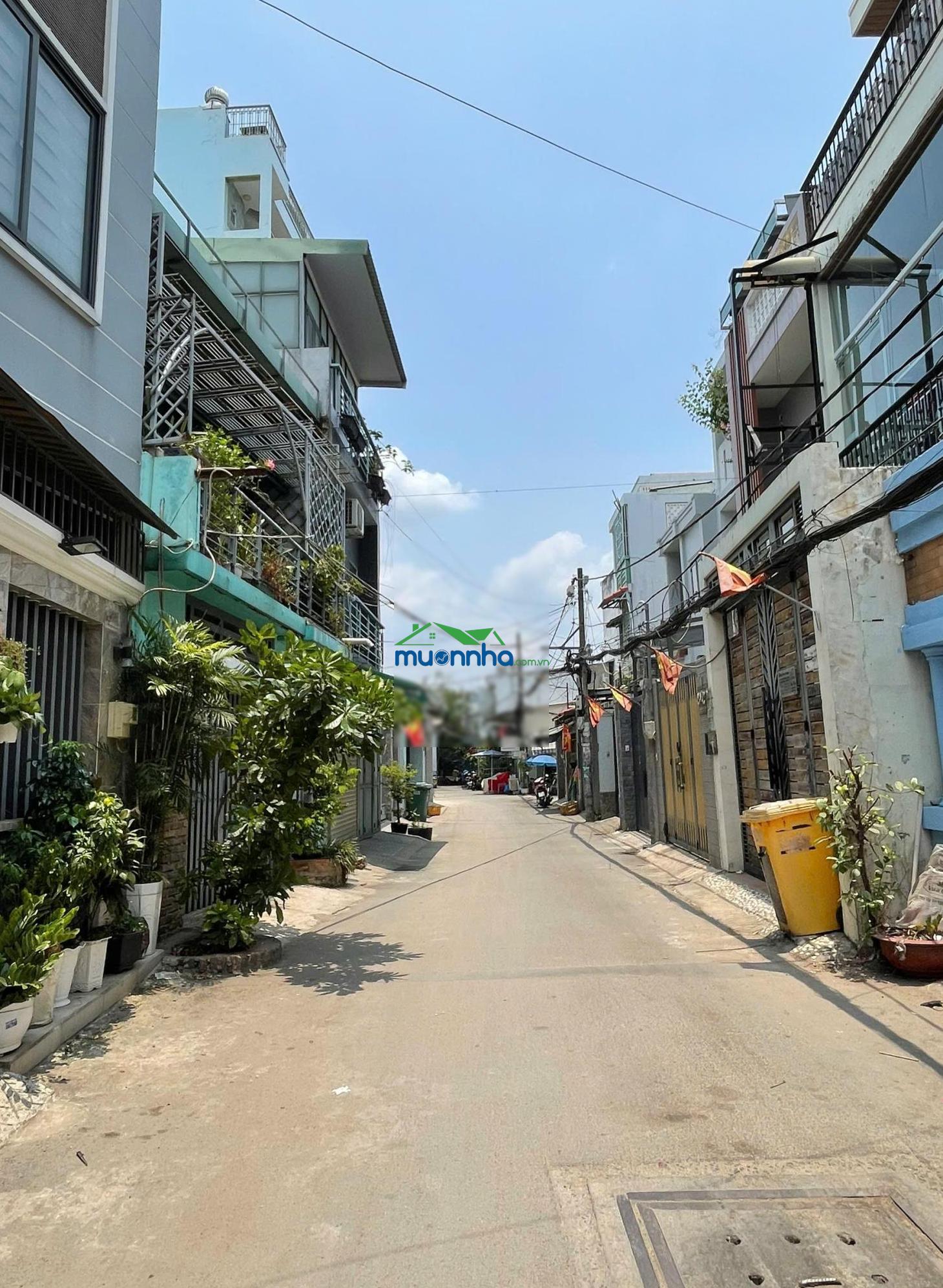 Bán nhà hẻm 1 sẹc dương quảng hàm, p. 5, trệt 3 lầu - 3