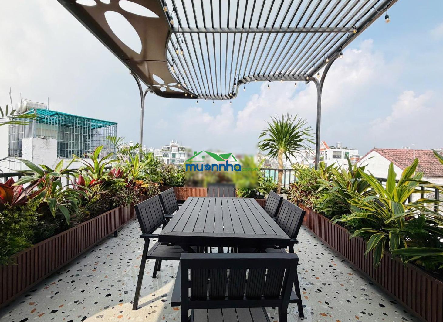 Siêu phẩm view triệu đô | tòa nhà villa chdv đường an dương vương | dtsd: 600m² - 5 tầng - 8chdv