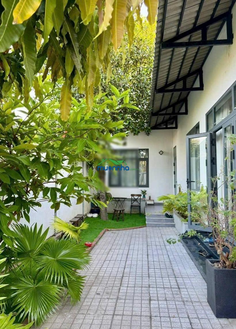 Bán biệt thự hẻm ngang khủng 9,2m x 21m phong phú, bình chánh