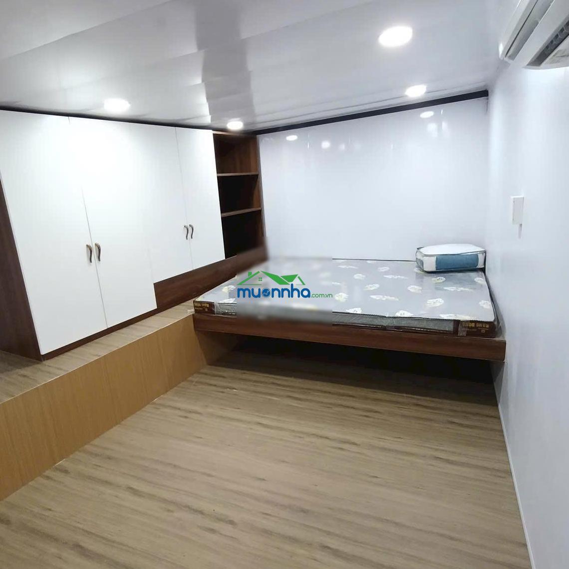 Căn góc 3 mặt tiền đường nguyễn kiệm, hồ văn hue q phú nhuận, tphcm - giá: 3ty5 ( tl) - 4