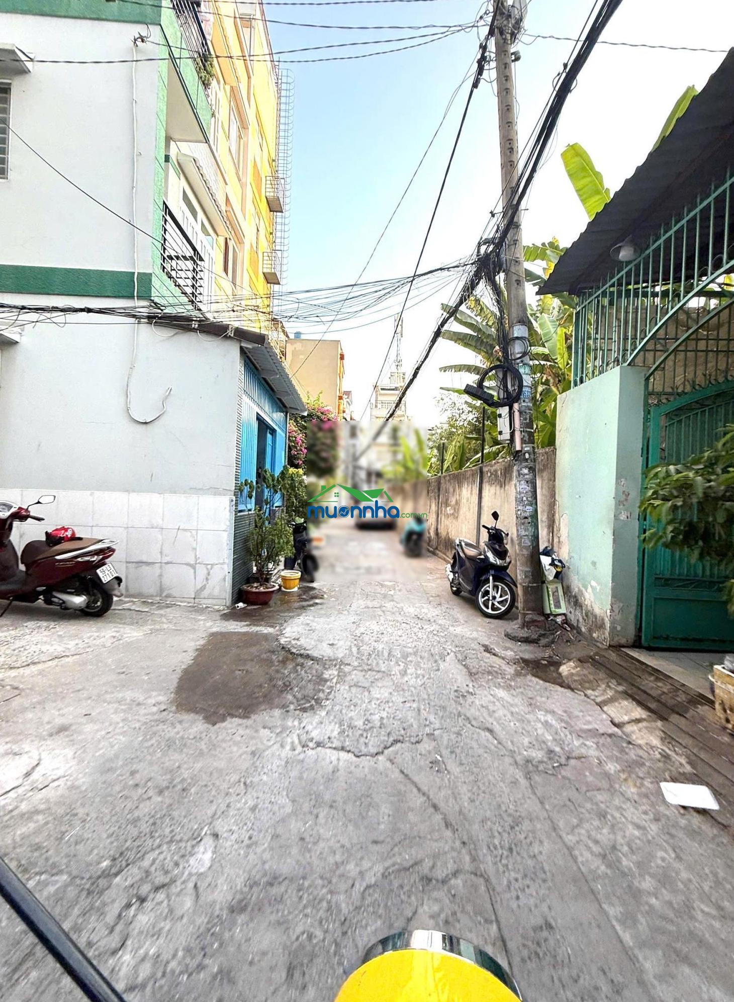 Bán gấp nhà thích quảng đức, p5, 39.5m2, 5.45 tỉ tl lh 0705 692 ***