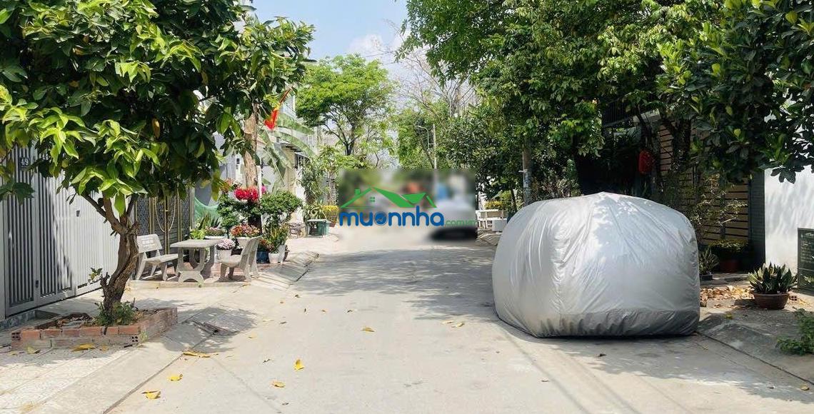 Đường ô tô 8m, nhà phố 3 tầng sát vinhomes q9 chỉ 4.6 tỷ