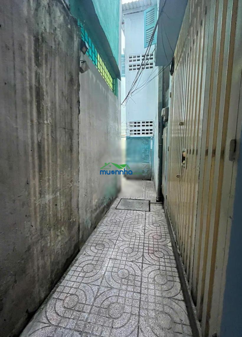 Nhà hẻm gần mt bà hạt, dt 3.25x13.8m. cn 41.9m2 (sân riêng 3.25x1m) trệt + lầu + lửng bt, giá 5.1tỷ - 4