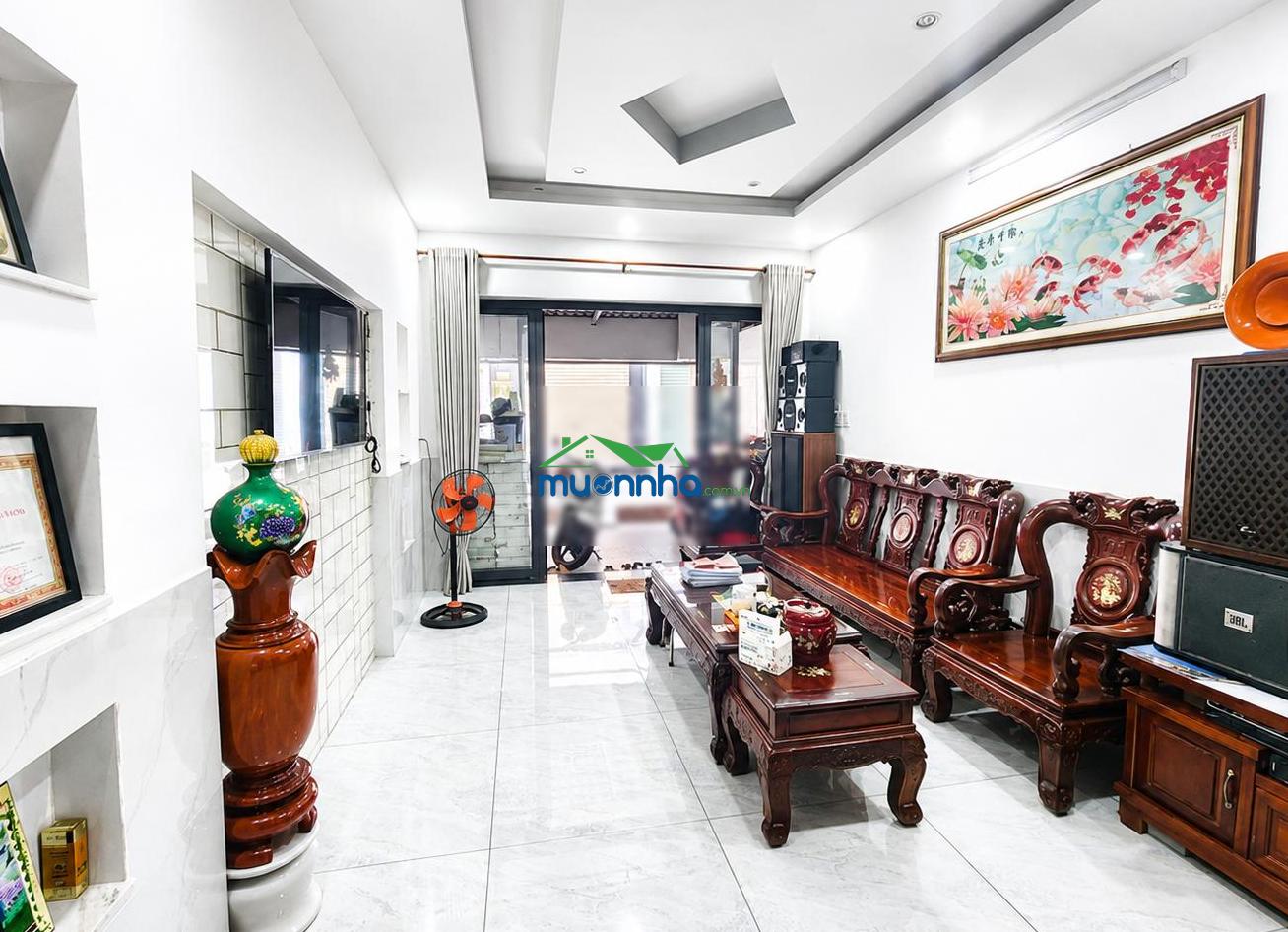Nhà 4 tầng, 82m2, nở hậu, hẻm xe hơi, 4pn, nội thất gỗ - 1 phút qua phú mỹ hưng - chỉ 9 tỷ x - 3