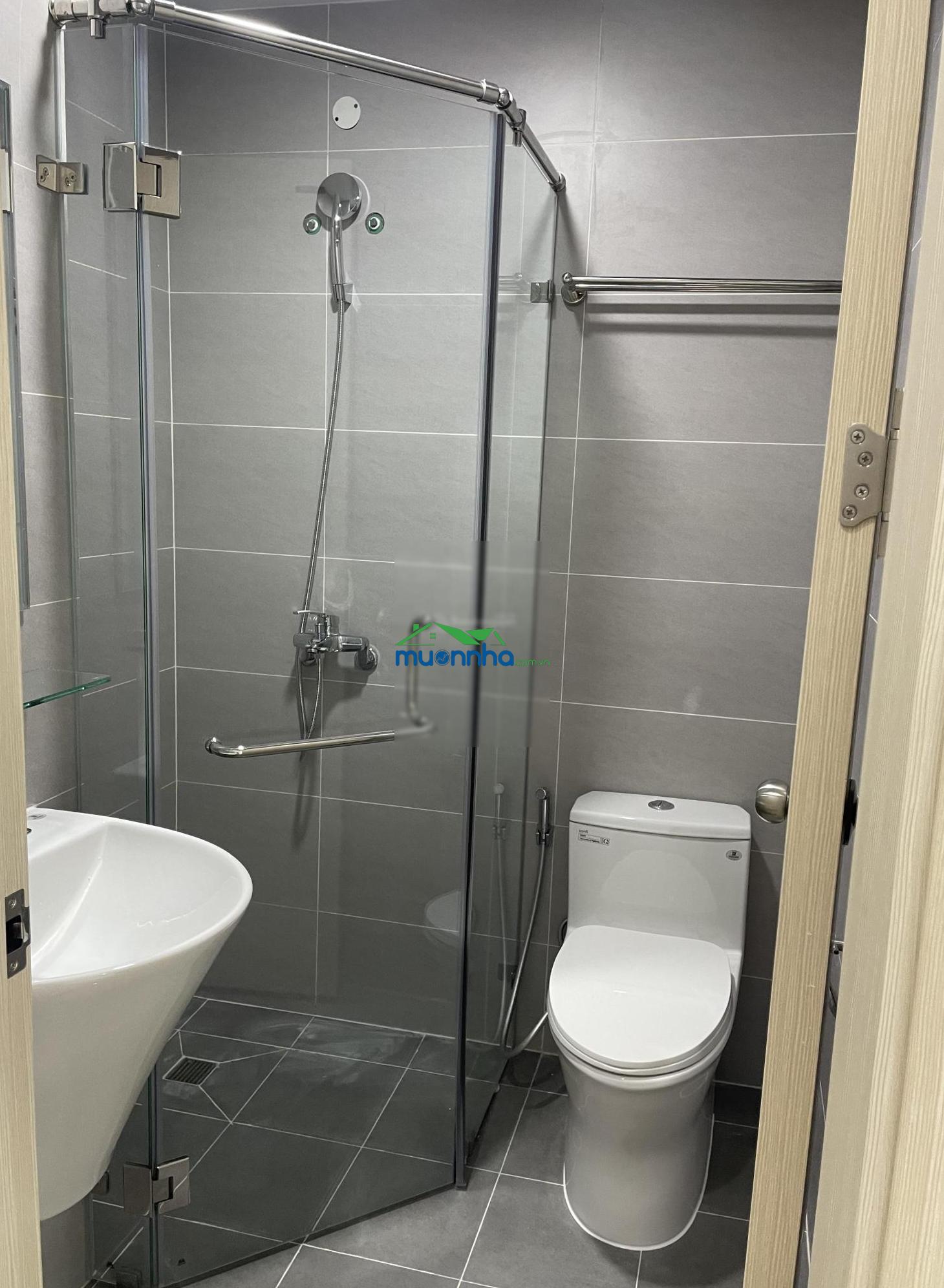 Cho thuê căn 2pn2wc hướng đn mát mẻ 5tr5, cọc 2thg, sẵn máy lạnh, bếp, hút mùi. ưu tiên nữ nè