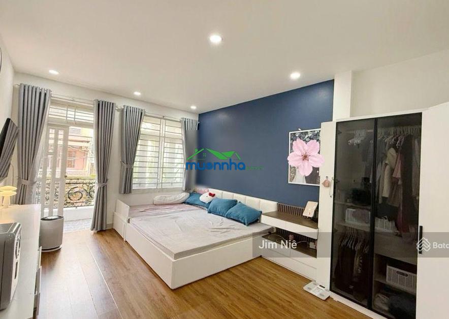 Khu tên lửa - gần nhà thờ phao-lô - 4 tầng - 4x20m - đường 6m xe hơi - khu hiếm nhà bán. - 4