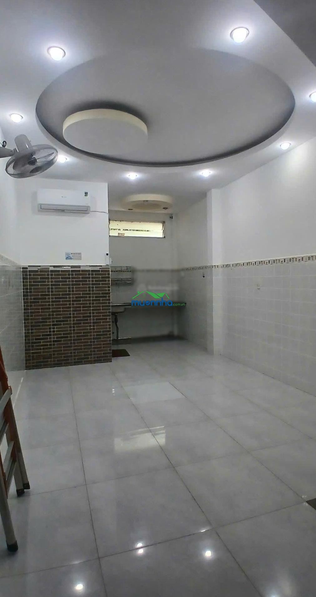 Nhà 4 tầng dài 19m nở hậu tài lộc, tạ quang bửu p2 q8 xe hơi đỗ cửa. shr hoàn công đủ, 8 tỷ (tl) - 2