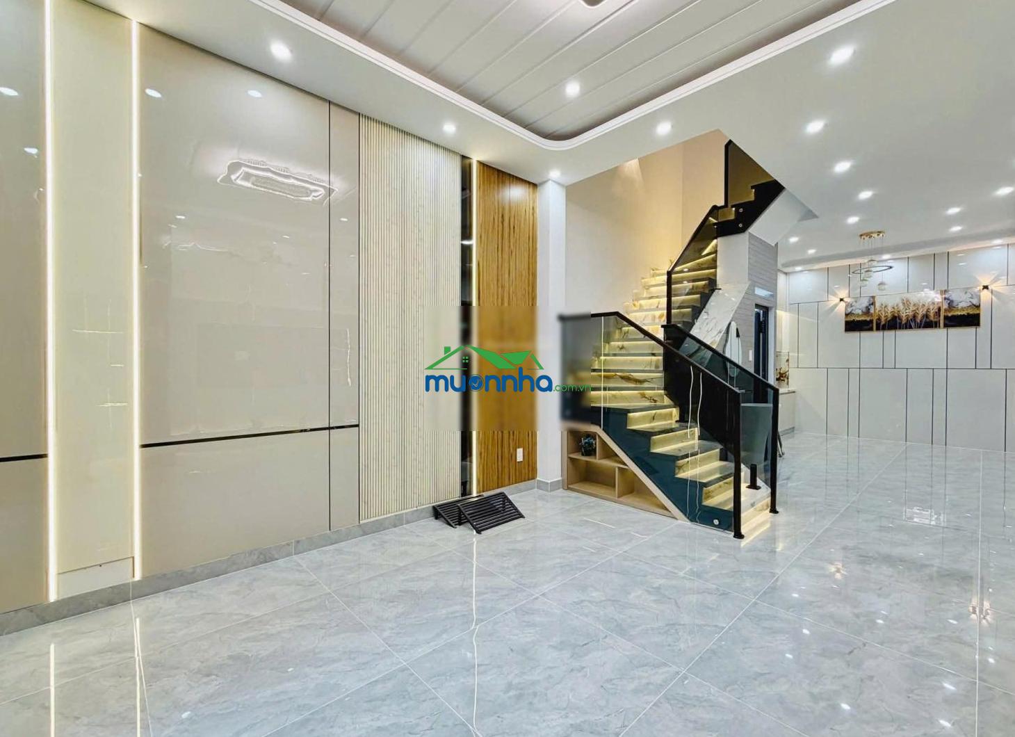 Bán gấp nhà hậu giang, 52m2, 4 tầng 4pn 5wc, có sân thượng, gần chợ bình tây, hẻm trước nhà 5m