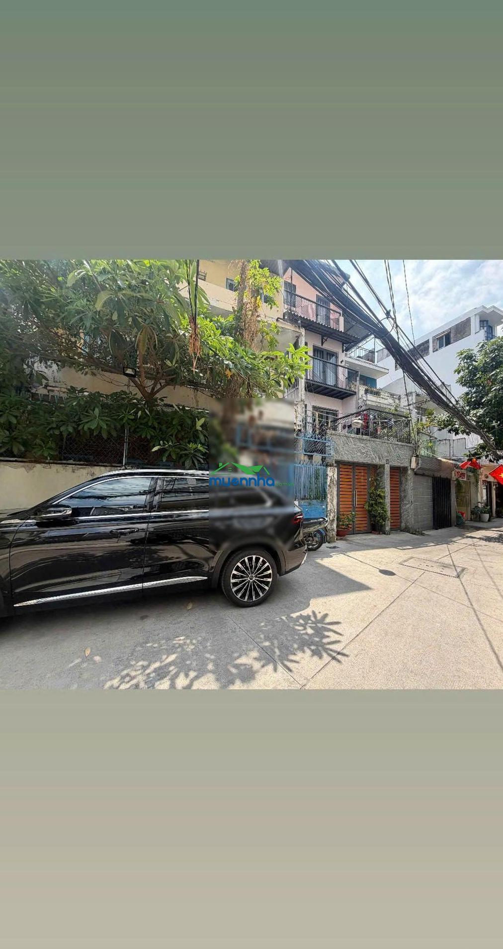 Sống giữa lòng di sản & mảng xanh quận 1