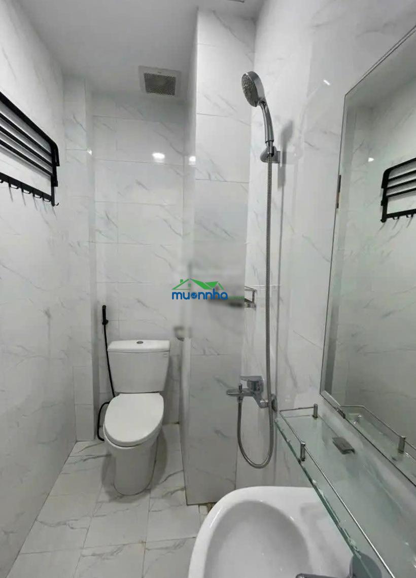 Bán chdv lê văn duyệt gần q1, dt: 4.3x18,6m, 1 hầm 6 tầng, 12 chdv, 1 mb cho thuê, giá 18,9 tỷ tl