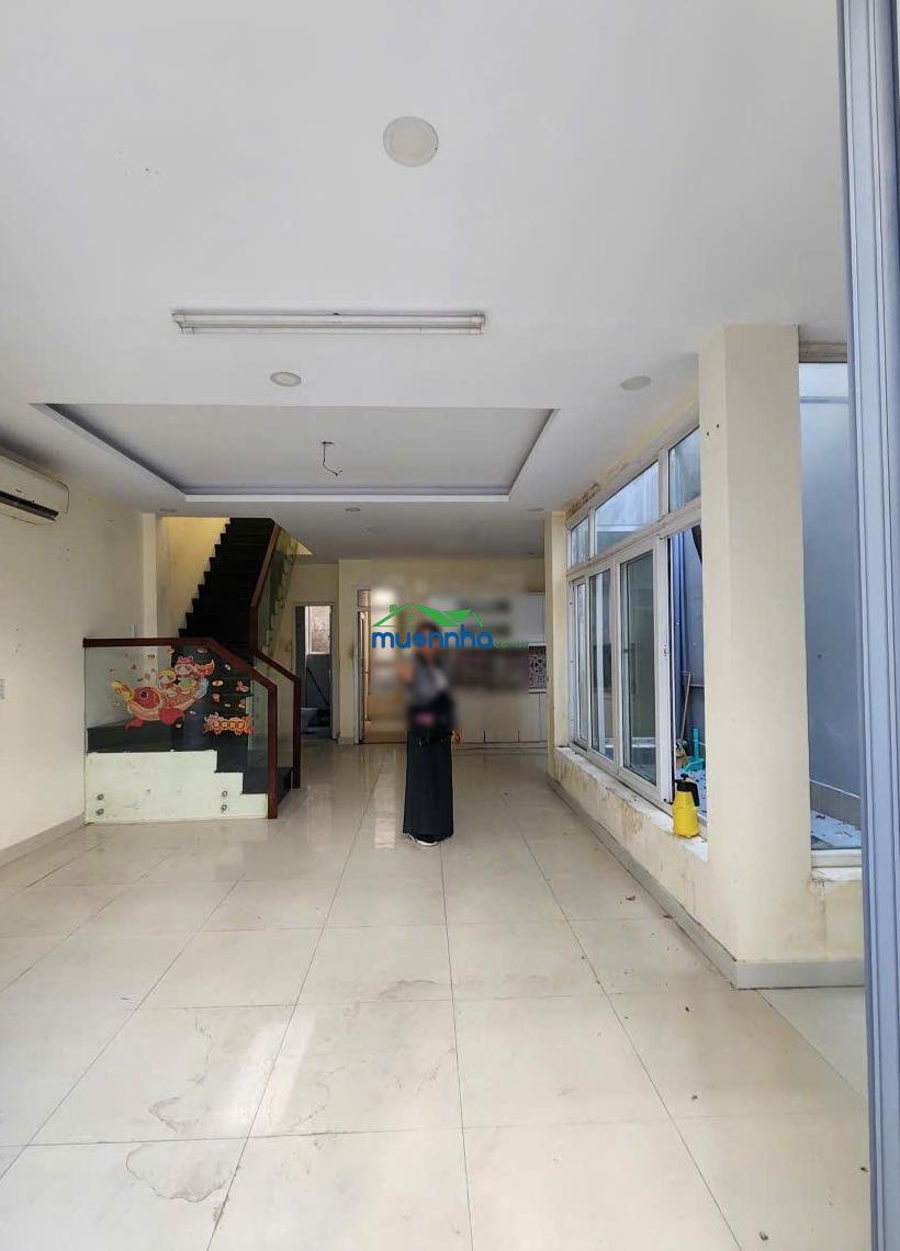 Nhà đẹp ngay mercedes benz quang trung, gò vấp