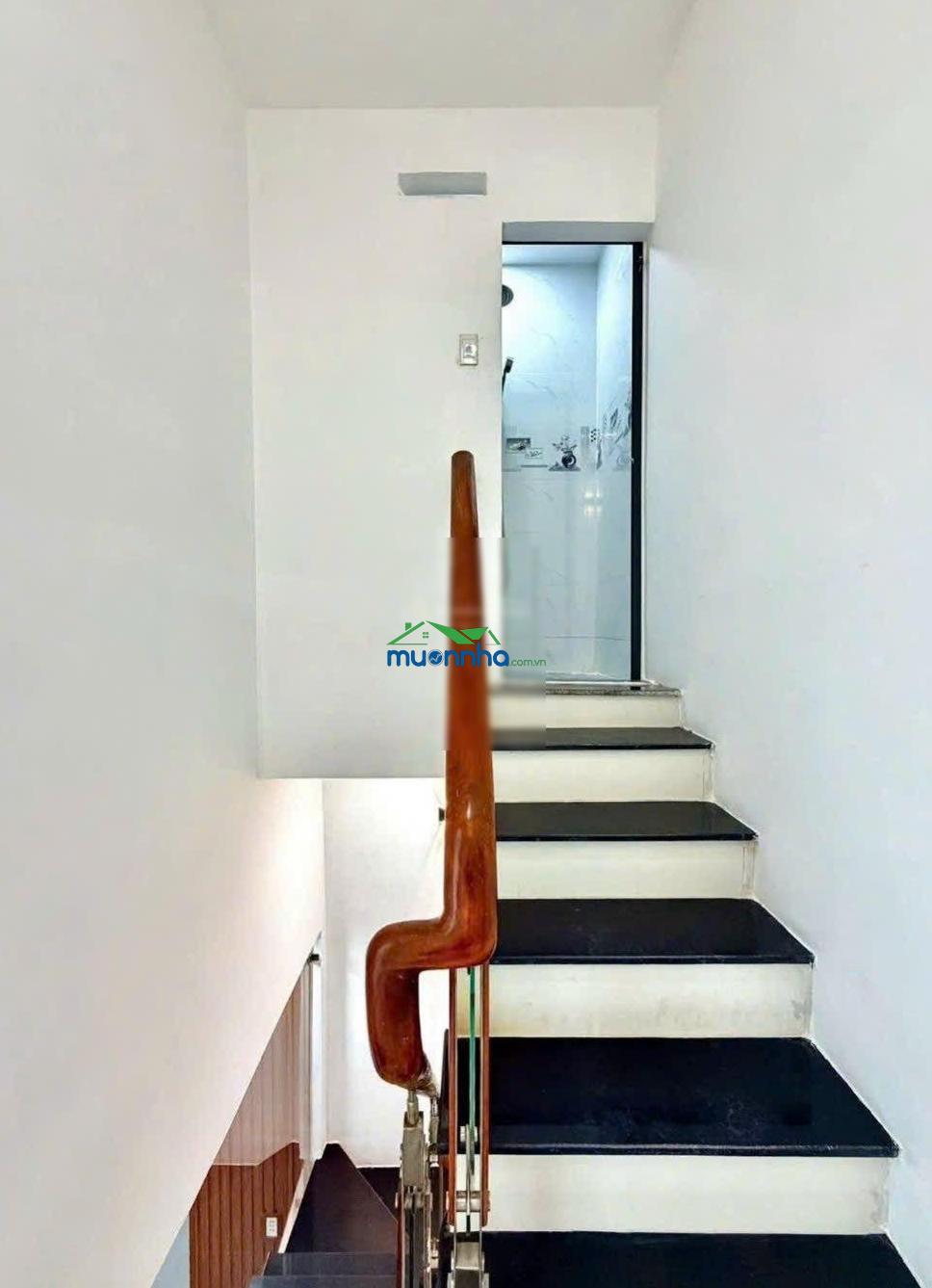Nhà mới đẹp trương phước phan giáp lê văn quới, 4x8m-2 tầng-2pn 2wc - nội thất cao cấp - chỉ 3.99tỷ