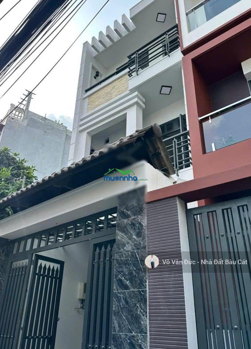 Bán nhà đường bình long, tân phú. dt 4.2x18m. đúc 2 lầu nhà mới ở ngay. giá rẻ nhỉnh 6 tỷ