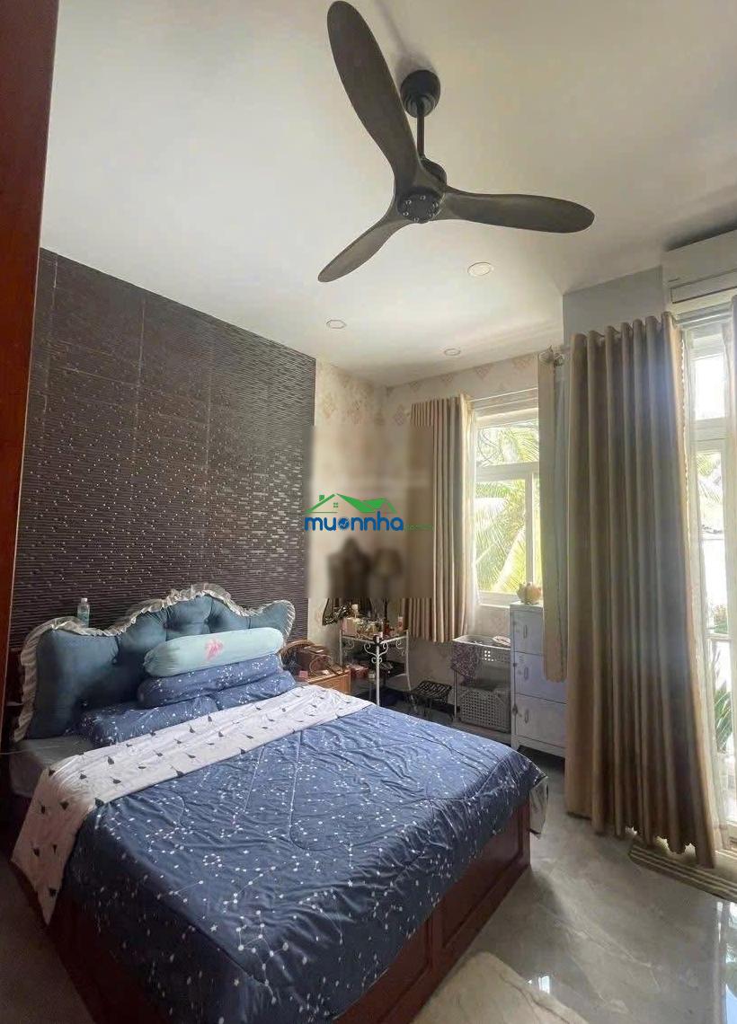 Nhà 2 tầng full nội thất - hẻm xe hơi - khu dân cư sang trọng 53m2 - 3