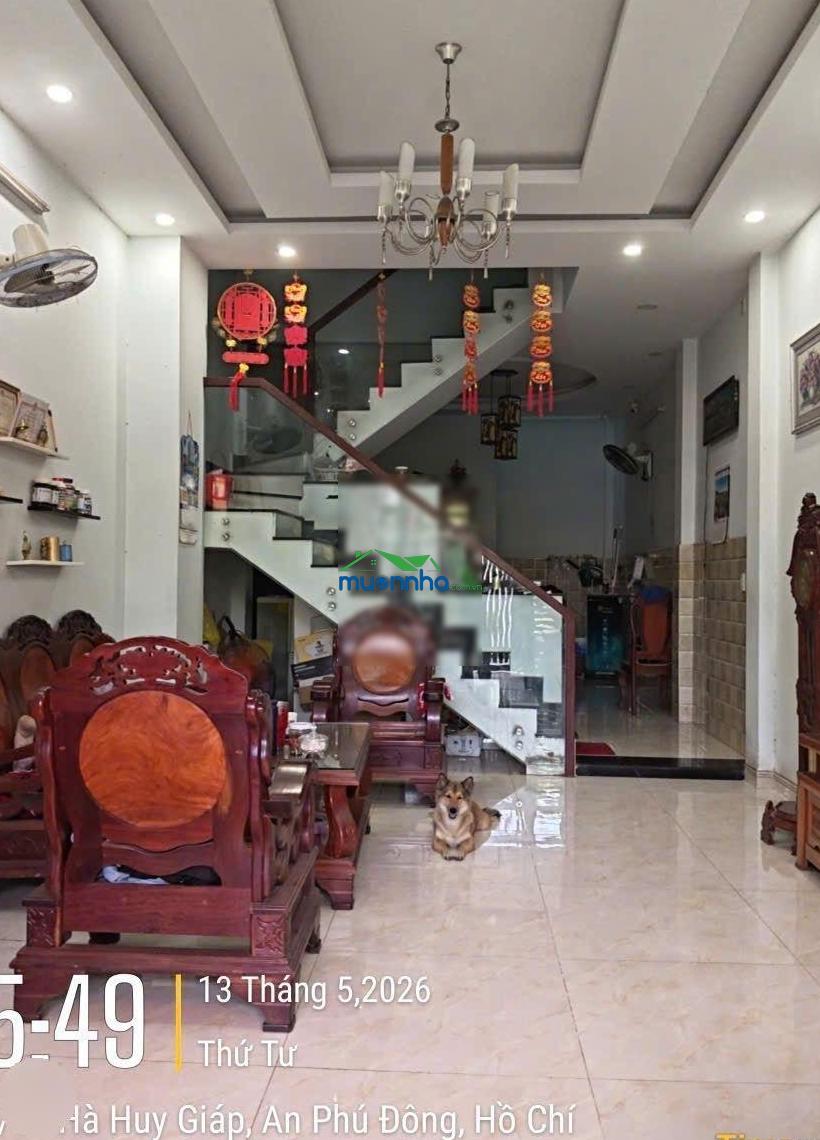 Bán nhà ngay ngã tư ga. 4 pn 5wc. hẻm xe hơi tránh. giá 8,3 tỷ, tl - 2