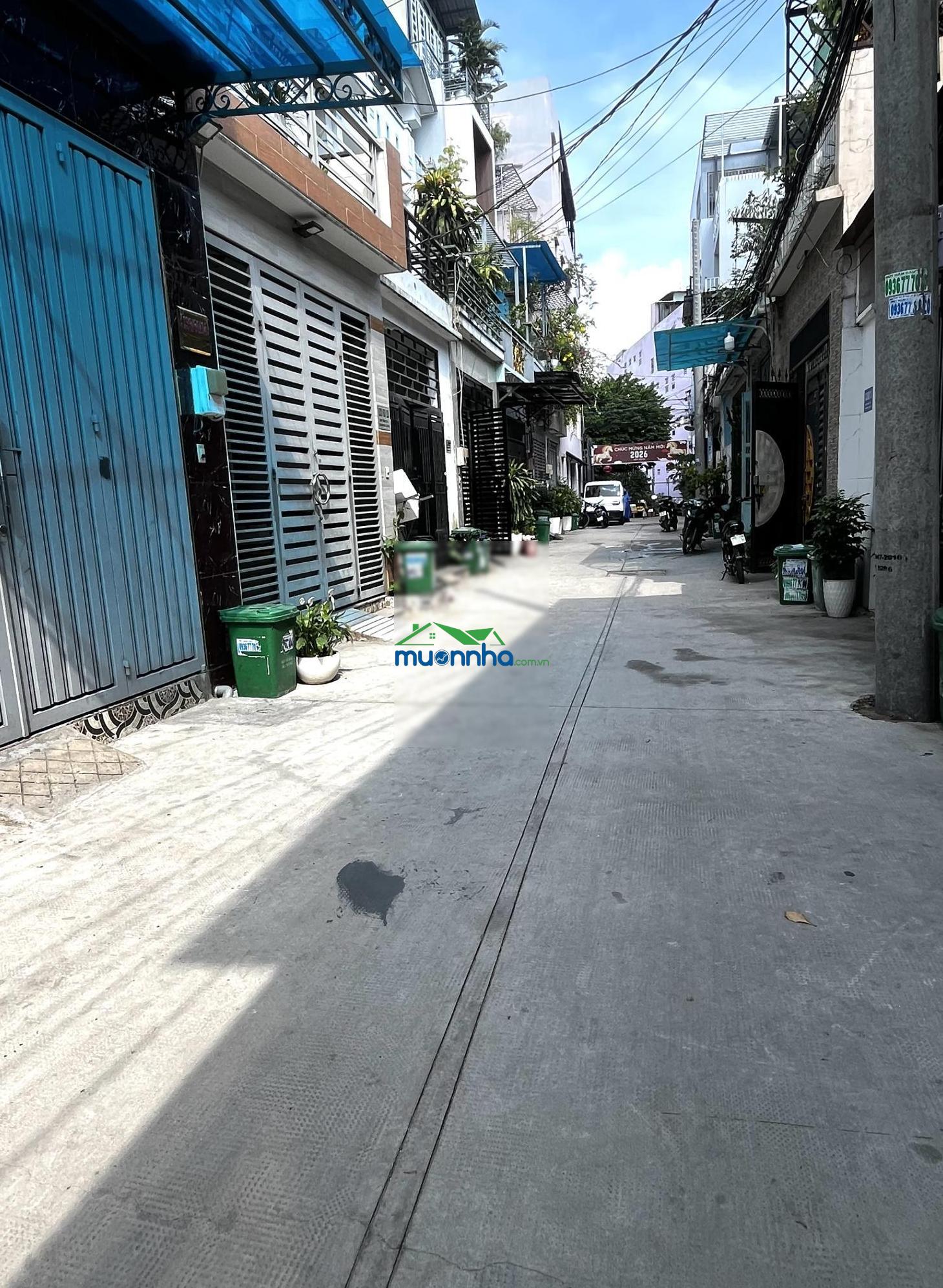 Bán nhà hẻm 6m đường bình thành, dt 4mx13m, 1 lầu, nhà còn mới, giá 4.55 tỷ (tl), hẻm thông 6m - 2
