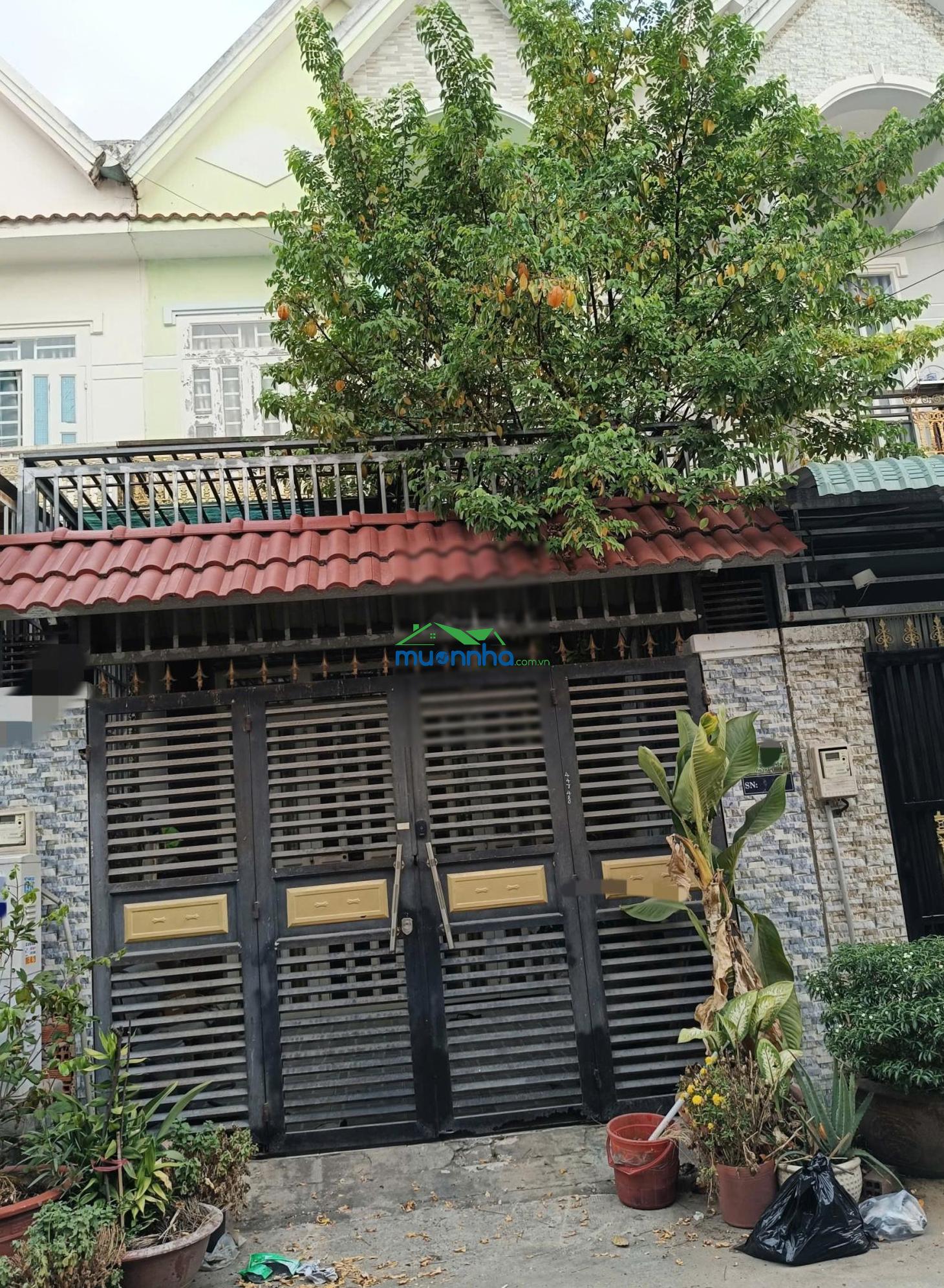 Bán nhà ở ngay 2 tầng lầu đường 7m ô tô tránh đào tông nguyên nhà bè tp hcm 115m2, chỉ nhỉnh 6 tỷ - 4