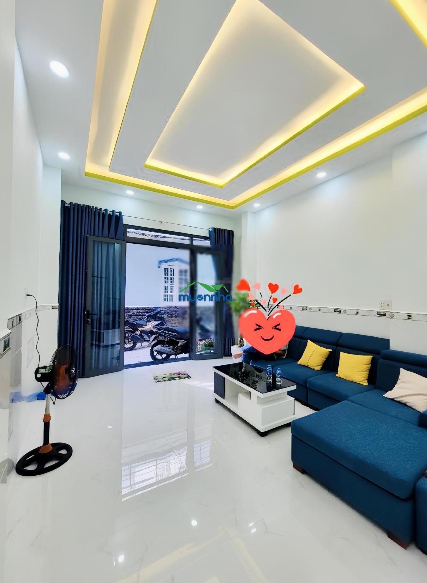 Đường xe hơi, phú thọ hòa, nhà 2 tầng, đẹp xinh