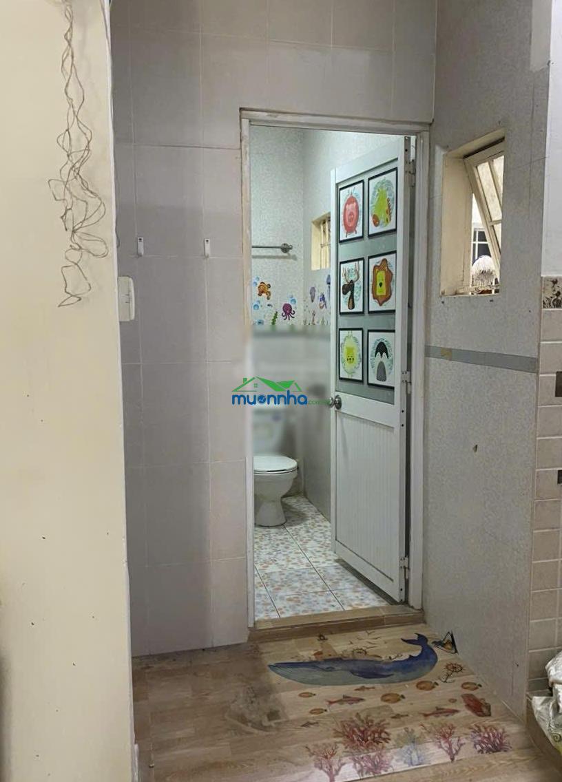 Cho thuê căn hộ chung cư 2pn 1wc thoáng mát yên tĩnh, an ninh, phù hợp hộ gia đình, người đi làm