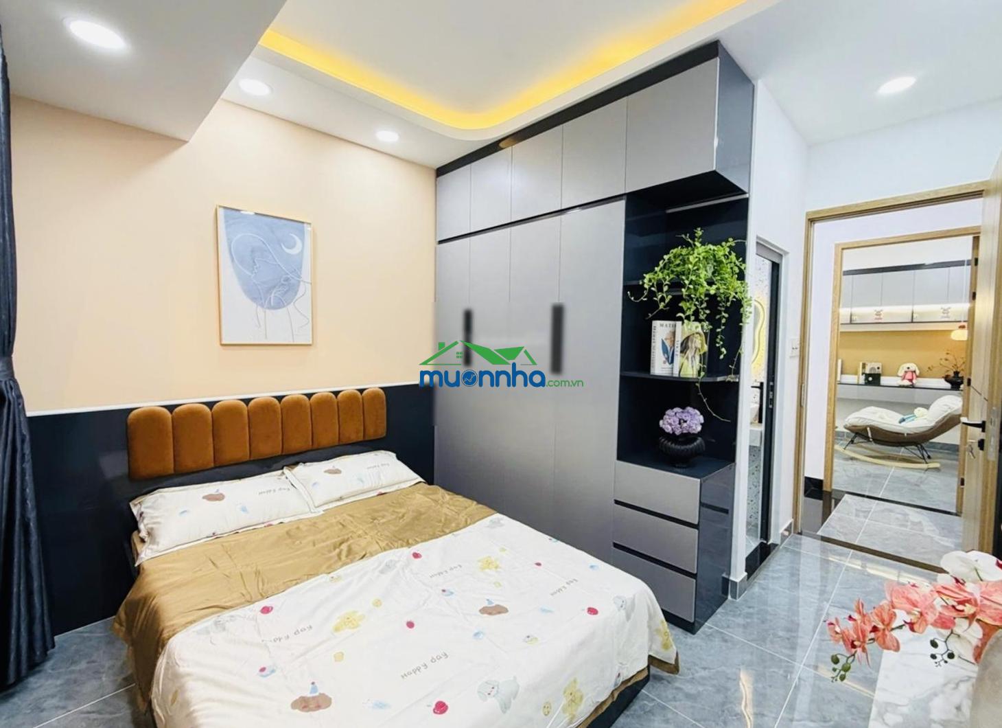 Siêu phẩm phan văn trị - sát mặt tiền - 2 tầng lầu - 3pn (1pn trệt) 3wc full nt - sân để xe rộng