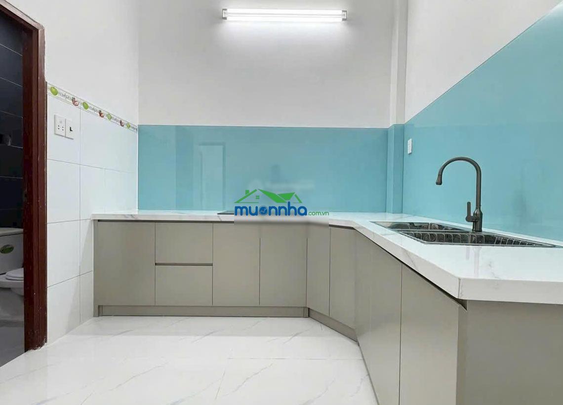 Bán nhà hxh phan văn trị, phạm văn đồng, p11, 47m2, 6.75 tỉ tl lh 0705 692 ***