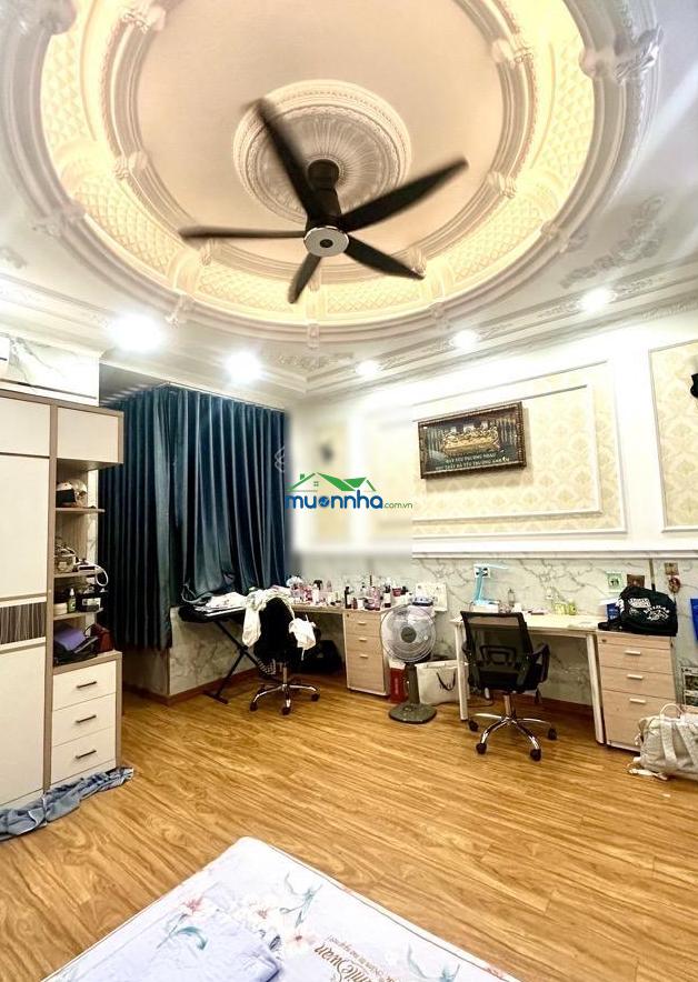 Gấp định cư giảm 1 tỷ, bán nhanh 5 tầng dt 85m2 (5m x 17m), đường 7m, gần chợ nguyễn sĩ sách