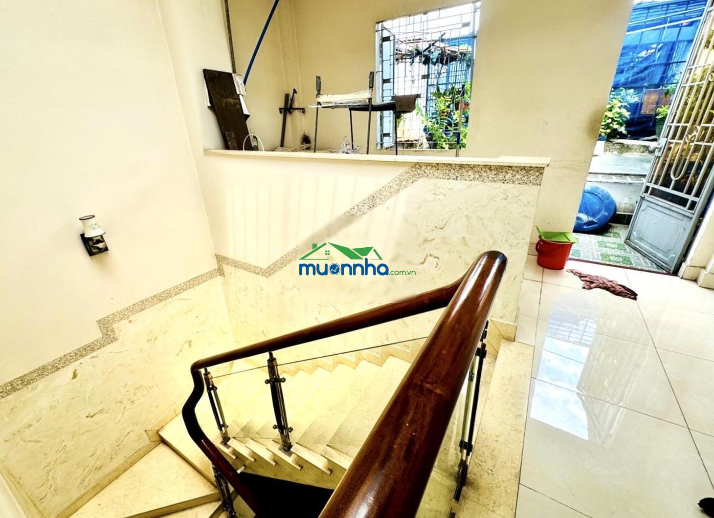 4.5x12m, chủ bán gấp nhà 5 tầng, hẻm thông 8m, 1/ phạm văn bạch, gò vấp, sát tân bình - 8.1 tỷ