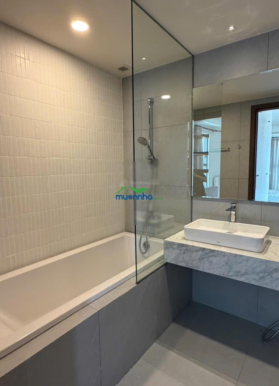 Cho thuê cc 2pn2wc đập thông làm 1pn, 88m2 tại saigon royal phong cách minimalism tối giản 25tr
