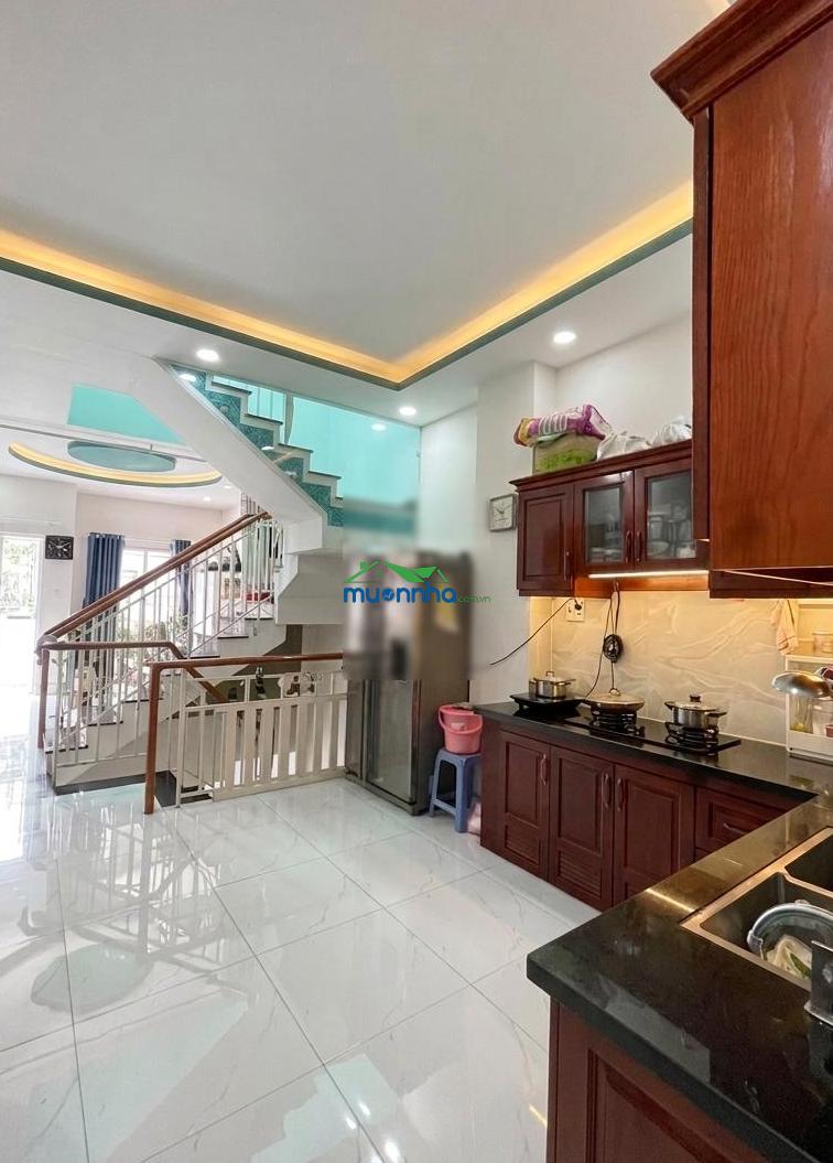 Chính chủ bán nhà hẻm xe hơi. 1 trệt 2 lầu. dt 4m x 13m. nhỉnh 5 tỷ