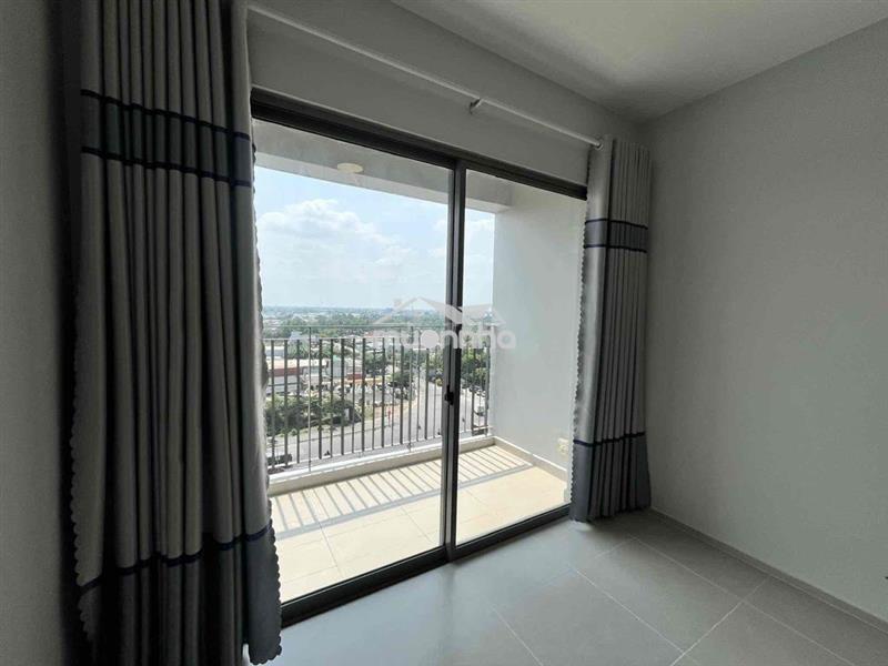 Cho thuê 3pn giá 10tr/tháng, sẵn 4 máy lạnh, máy giặt , giường tủ