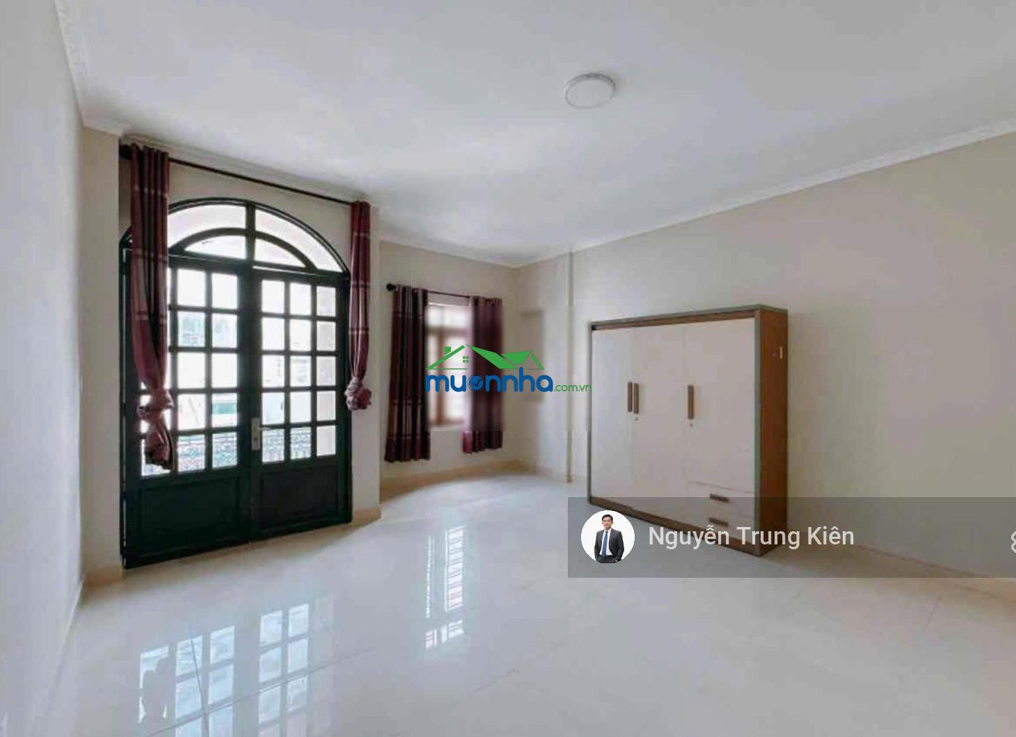 Bán nhà mt đường số phạm hữu lầu, giáp phú mỹ hưng, dt 130m2, 9 tỷ thương lượng