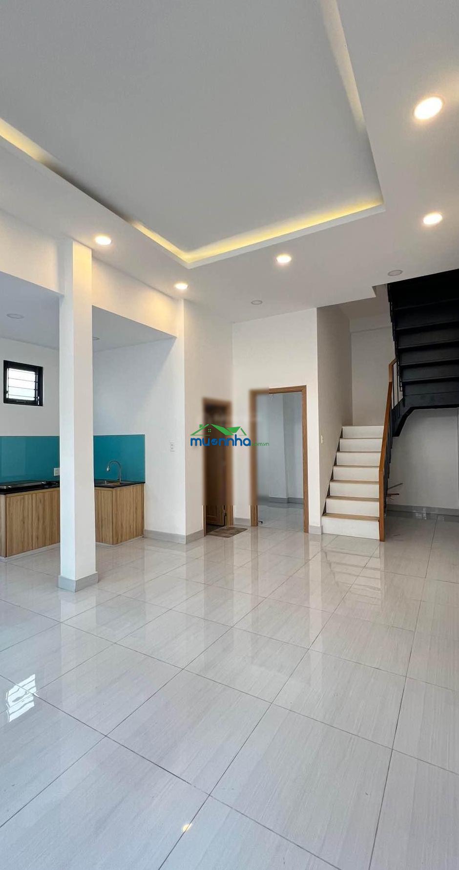 Chủ gấp bán căn nhà ngay âu cơ - ra mặt tiền đường âu cơ vài bước chân - diện tích 68m² [5,7 x 12]