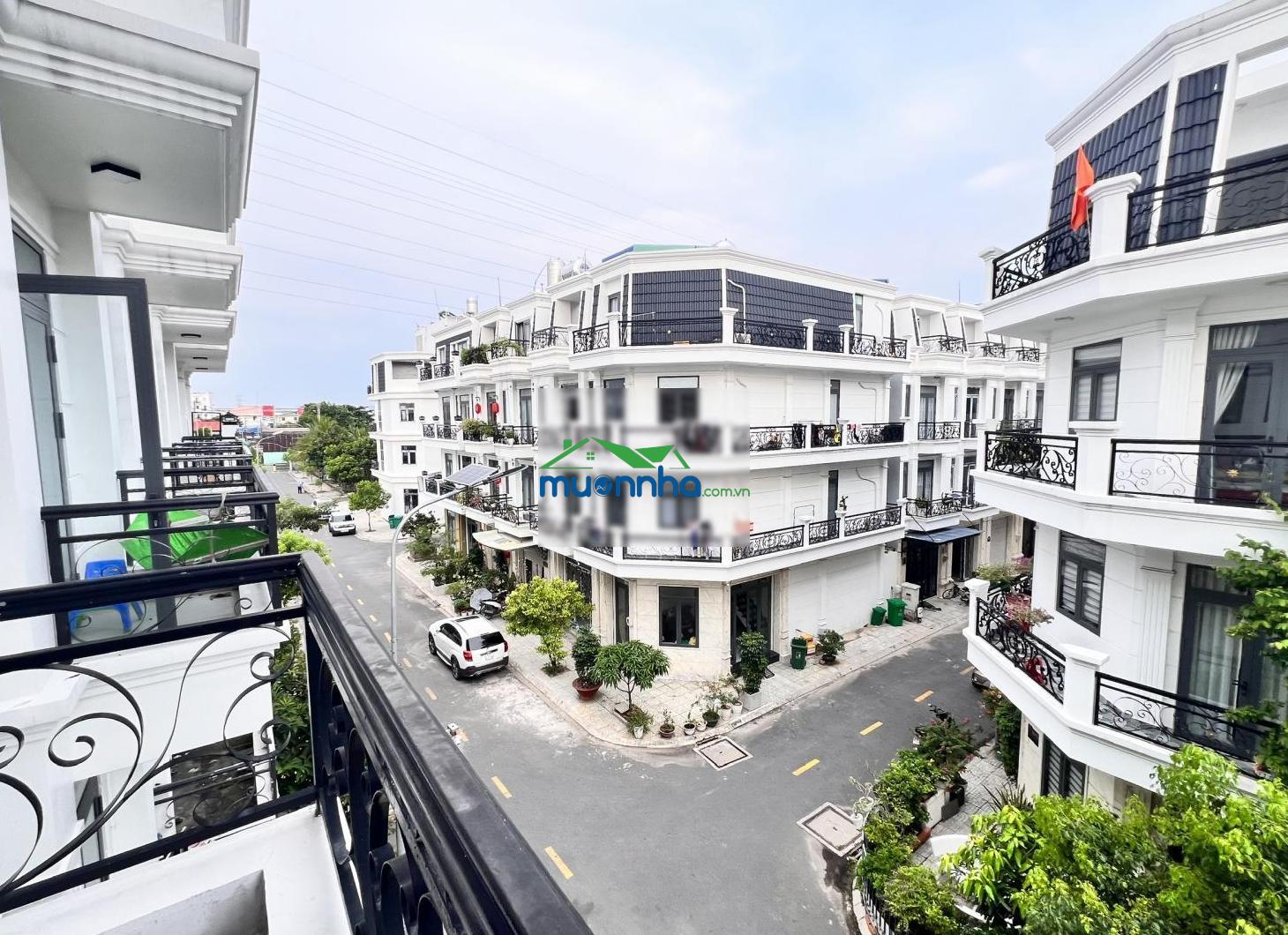 Giảm 600tr còn 5.9 tỷ bán nhà 4 lầu, 7 phòng cho thuê 22tr/th, gần trường đại học nguyễn tất thành