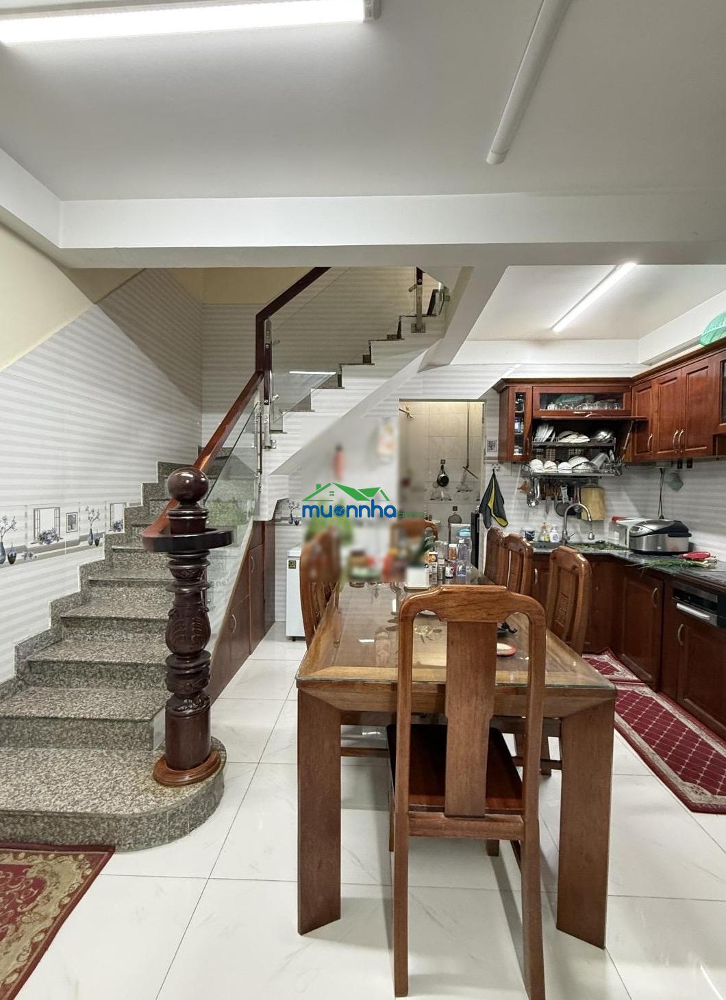 Nhà ngon 4 tầng - 70m2(4,,1x17) nở hậu - 5pn - ngay gò dầu - aeonmall tp - chủ gấp bán - 3
